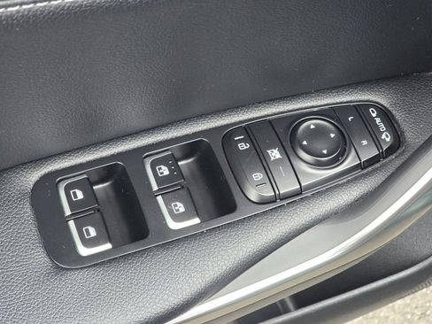 Used 2022 Kia Stinger GT-Line w/ Sun & Sound Package image 21