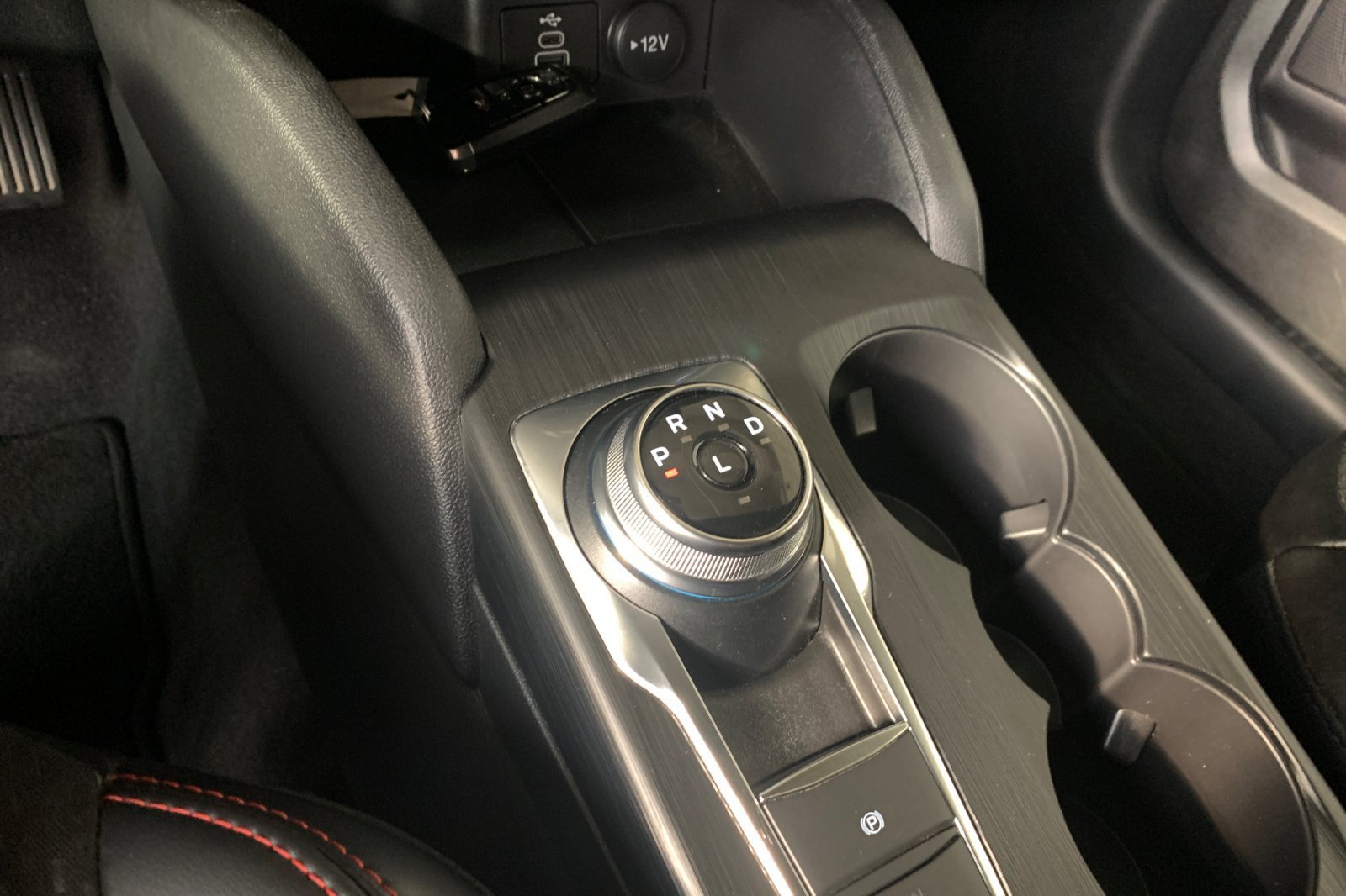 Used 2026 Ford Escape ST-Line AWD/4WD image 24