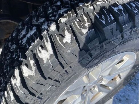 Certified 2019 GMC Canyon SLE w/ Trailering Package image 22