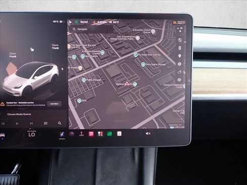 Used 2022 Tesla Model Y Long Range AWD/4WD image 18