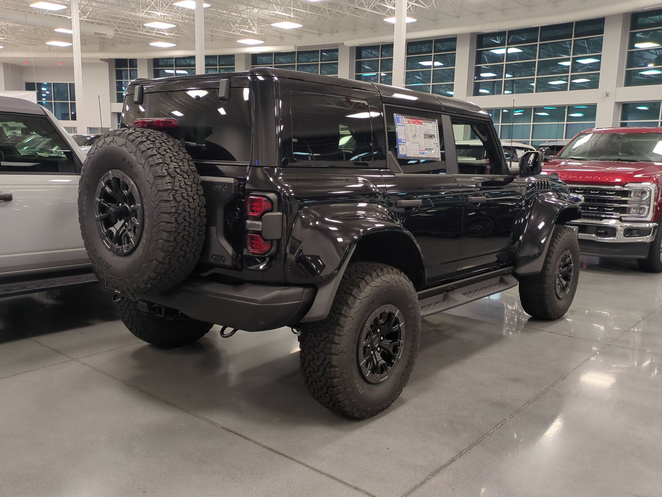 New 2026 Ford Bronco Raptor AWD/4WD image 4