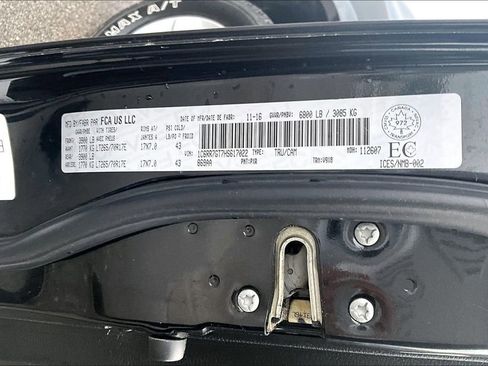 Used 2017 RAM 1500 Outdoorsman image 19