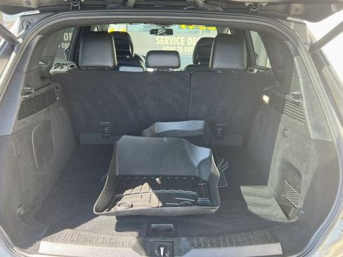 Used 2018 Lincoln MKC Premiere image 8