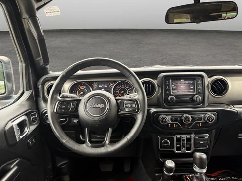 Used 2019 Jeep Wrangler Unlimited Sport S AWD/4WD image 28