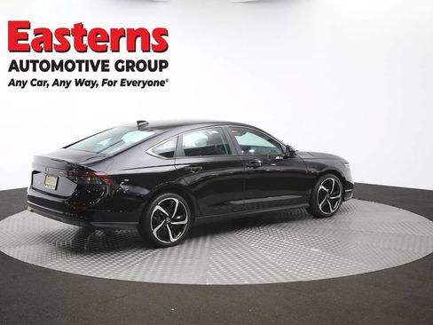Used 2025 Honda Accord LX image 41