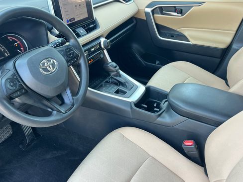 Certified 2023 Toyota RAV4 XLE AWD/4WD image 9