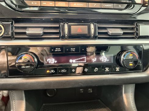 Certified 2022 Nissan Pathfinder S image 16