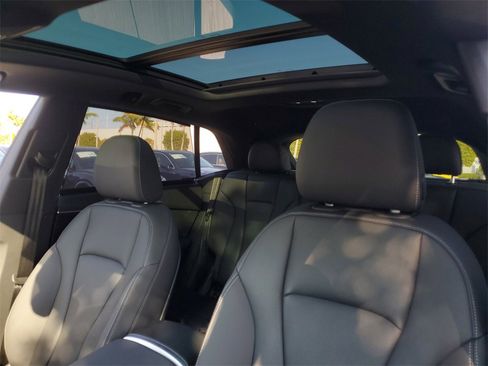 Certified 2025 Audi Q8 Premium Plus image 15