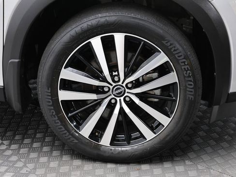 Used 2023 Nissan Pathfinder Platinum AWD/4WD image 28
