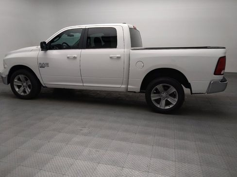 Used 2021 RAM 1500 Classic SLT AWD/4WD image 3