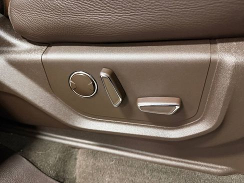 Used 2023 Ford Expedition Max King Ranch image 17