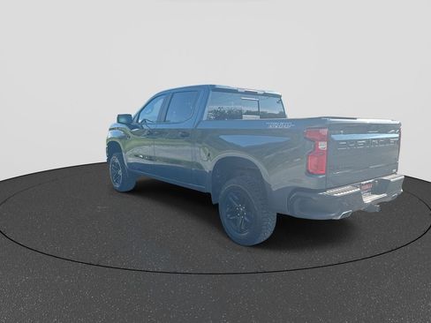 Used 2021 Chevrolet Silverado 1500 LT Trail Boss w/ Convenience Package II AWD/4WD image 6