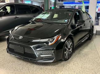 Used 2022 Toyota Corolla SE image 1