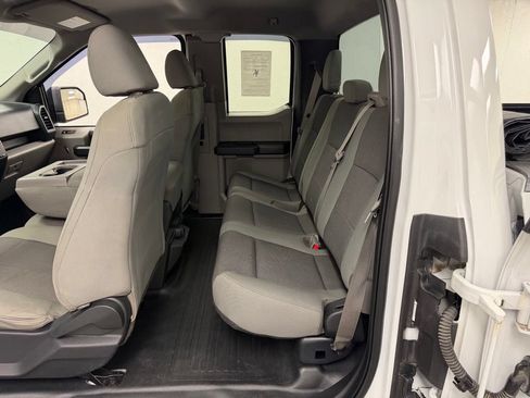 Used 2015 Ford F150 XL w/ Equipment Group 101A Mid AWD/4WD image 20