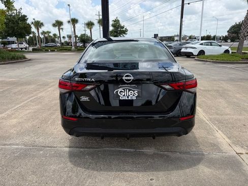 Used 2024 Nissan Sentra S FWD image 4