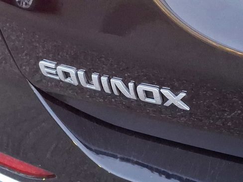 Used 2018 Chevrolet Equinox Premier image 30