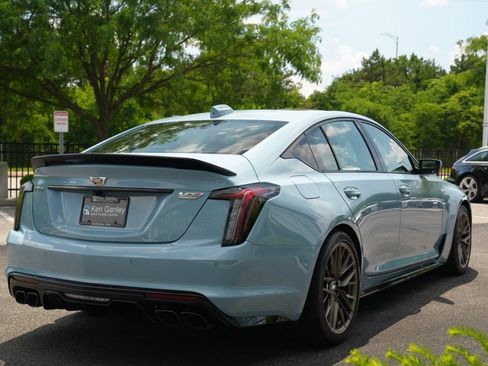 Used 2026 Cadillac CT5 V Blackwing RWD image 17