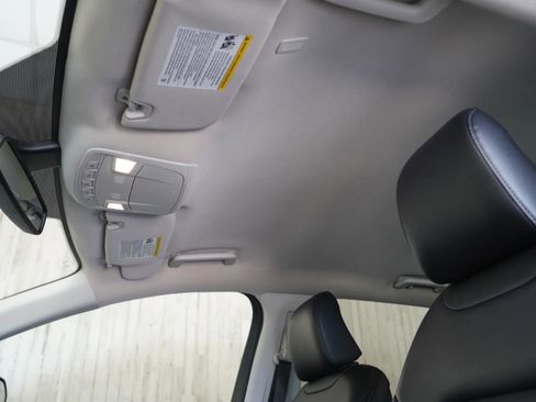 Used 2024 Ford Edge SEL image 24