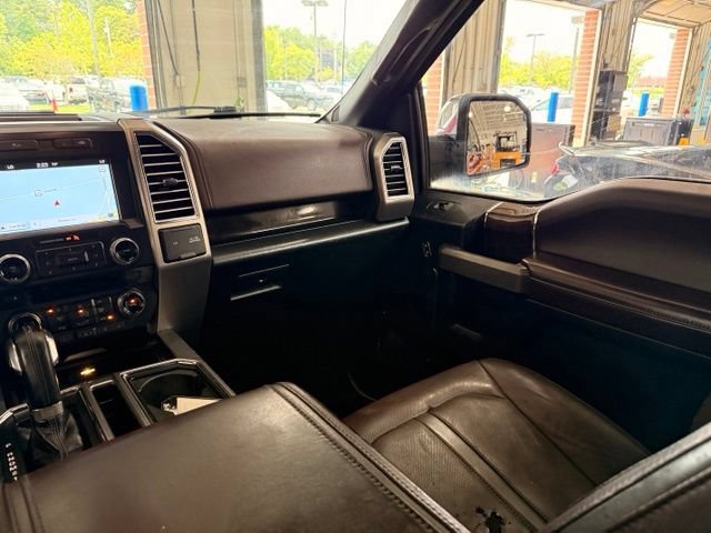 Used 2016 Ford F150 Platinum w/ Equipment Group 701A Luxury AWD/4WD image 21