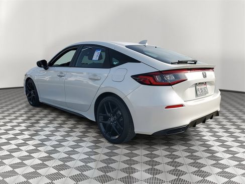 Certified 2024 Honda Civic Sport image 4