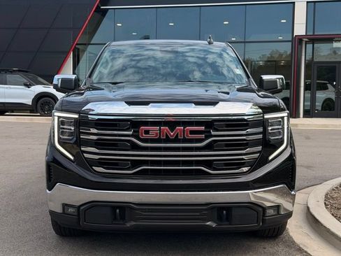 Used 2025 GMC Sierra 1500 SLT AWD/4WD image 7