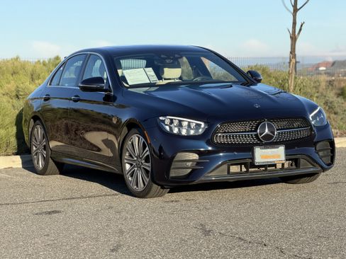 Used 2021 Mercedes-Benz E 350 Sedan image 6