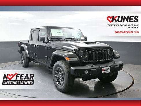 New 2026 Jeep Gladiator Sport AWD/4WD image 1