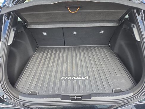 Certified 2025 Toyota Corolla SE FWD image 29