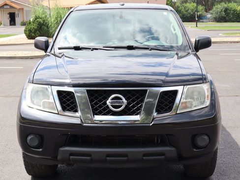 Used 2014 Nissan Frontier SV AWD/4WD image 12