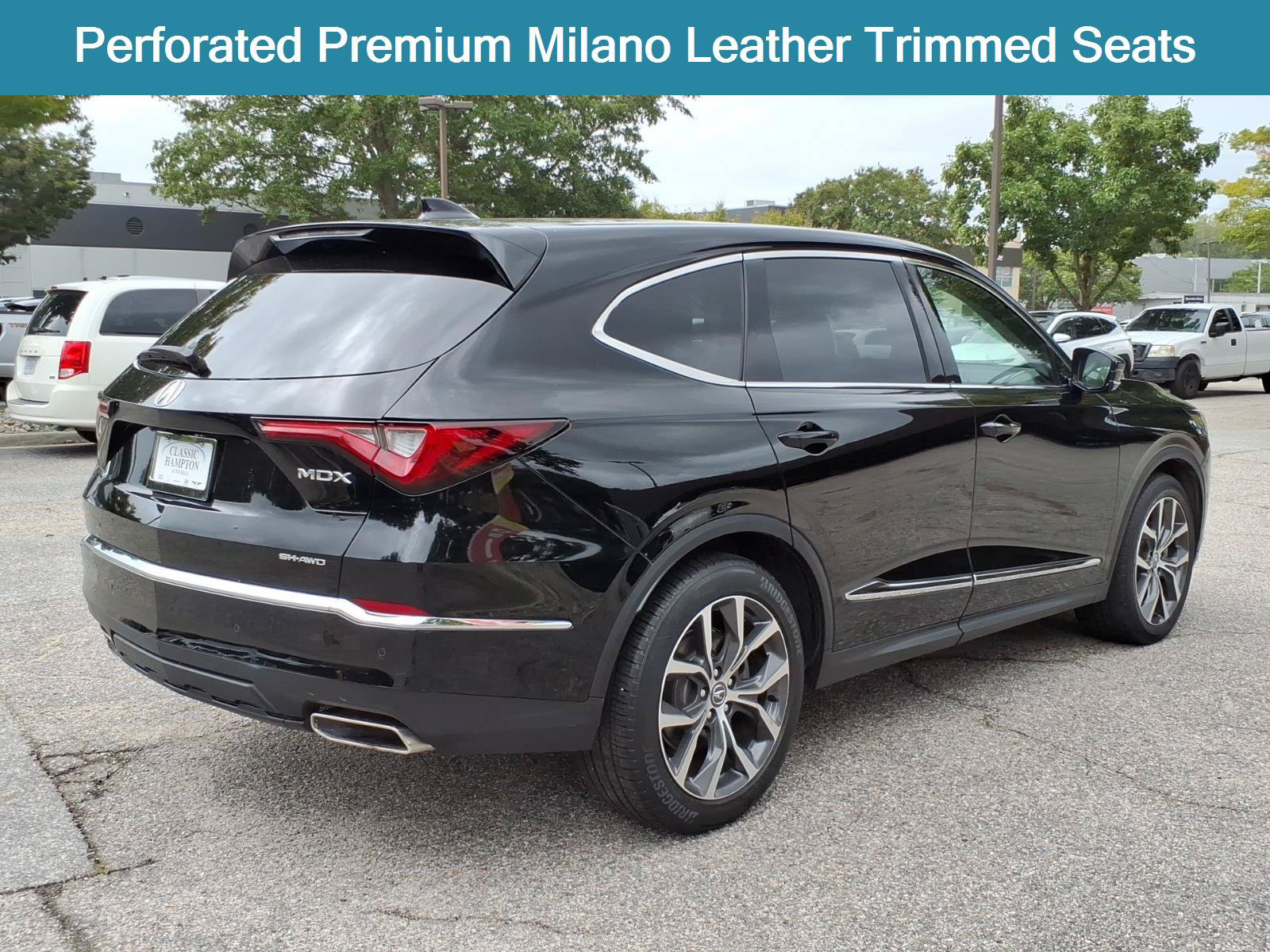 Used 2023 Acura MDX w/ Technology Package AWD/4WD image 8