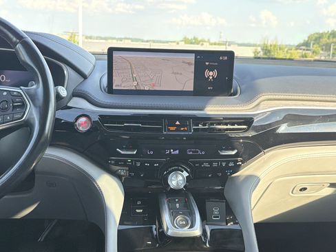 Certified 2024 Acura MDX SH-AWD w/ Advance Package image 33