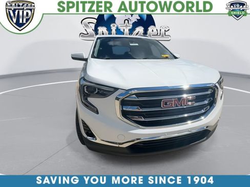 Used 2019 GMC Terrain SLT w/ Preferred Package AWD/4WD image 3