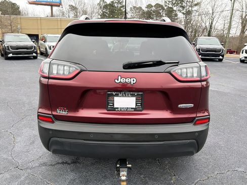 Used 2019 Jeep Cherokee Latitude Plus image 6