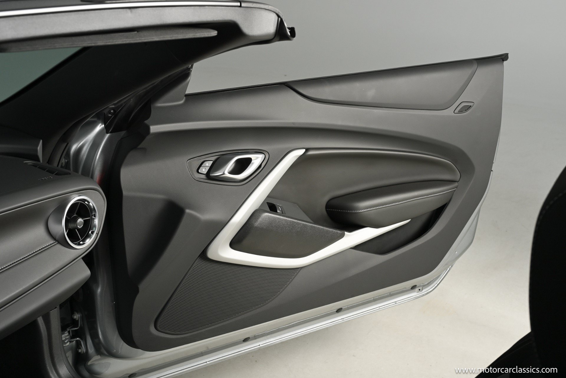 Used 2024 Chevrolet Camaro SS RWD image 40