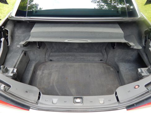 Used 2005 Mercedes-Benz SL 600 w/ AMG Sport Pkg image 20