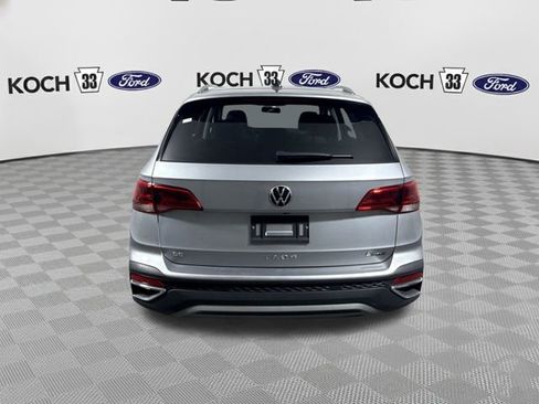 Used 2022 Volkswagen Taos SE image 7
