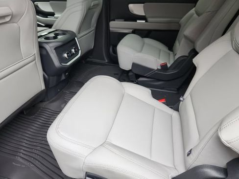 New 2026 Ford Expedition Max Active RWD image 20