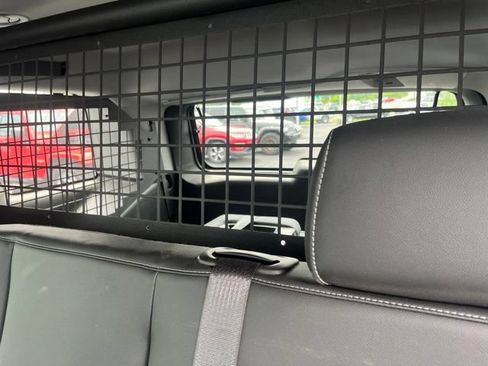 Used 2020 Chevrolet Tahoe 4WD image 25