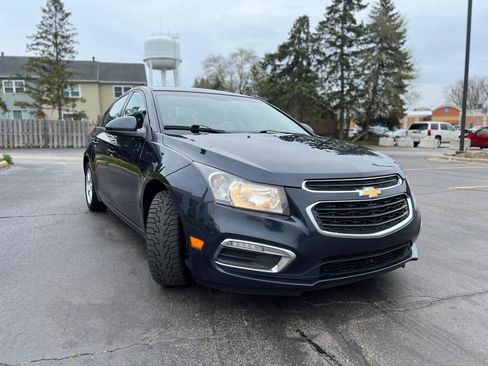 Used 2016 Chevrolet Cruze LT FWD image 11
