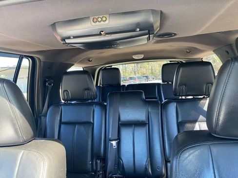 Used 2012 Ford Expedition Limited image 24
