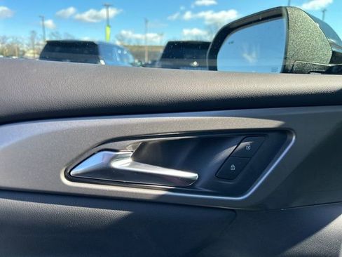 New 2026 Chevrolet Traverse LT w/ Midnight/Sport Edition FWD image 12