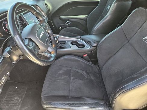 Used 2019 Dodge Challenger R/T Scat Pack image 12