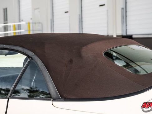 Used 2009 Porsche 911 Carrera RWD image 34