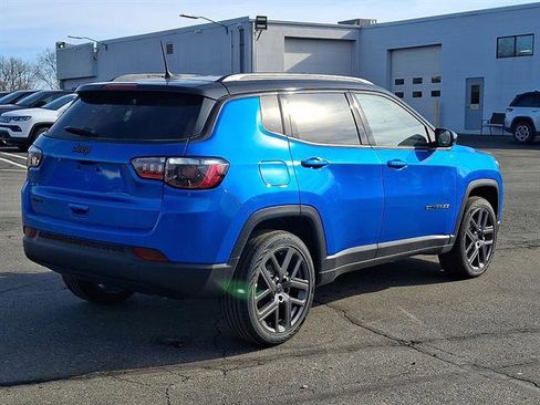 New 2026 Jeep Compass Limited image 4