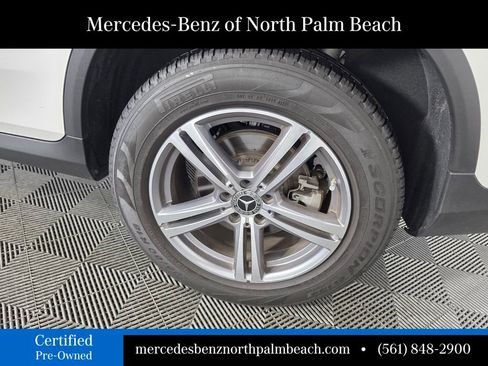 Certified 2022 Mercedes-Benz GLC 300 image 17