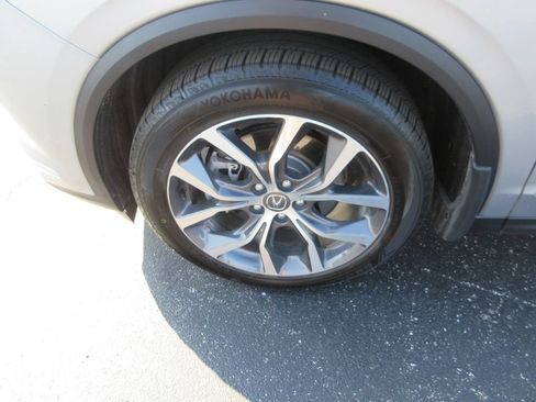 Used 2023 Acura MDX SH-AWD w/ Technology Package image 15