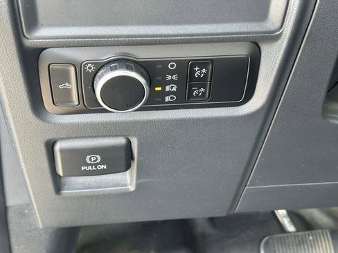 Used 2024 Ford F150 XL RWD image 13