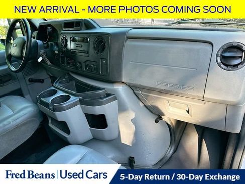 Used 2017 Ford E-350 and Econoline 350 Super Duty RWD image 22