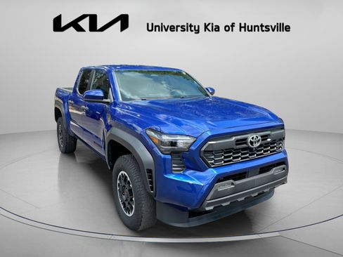 Used 2024 Toyota Tacoma TRD Off-Road AWD/4WD image 2