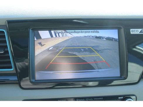 Used 2019 Kia Niro Touring image 24